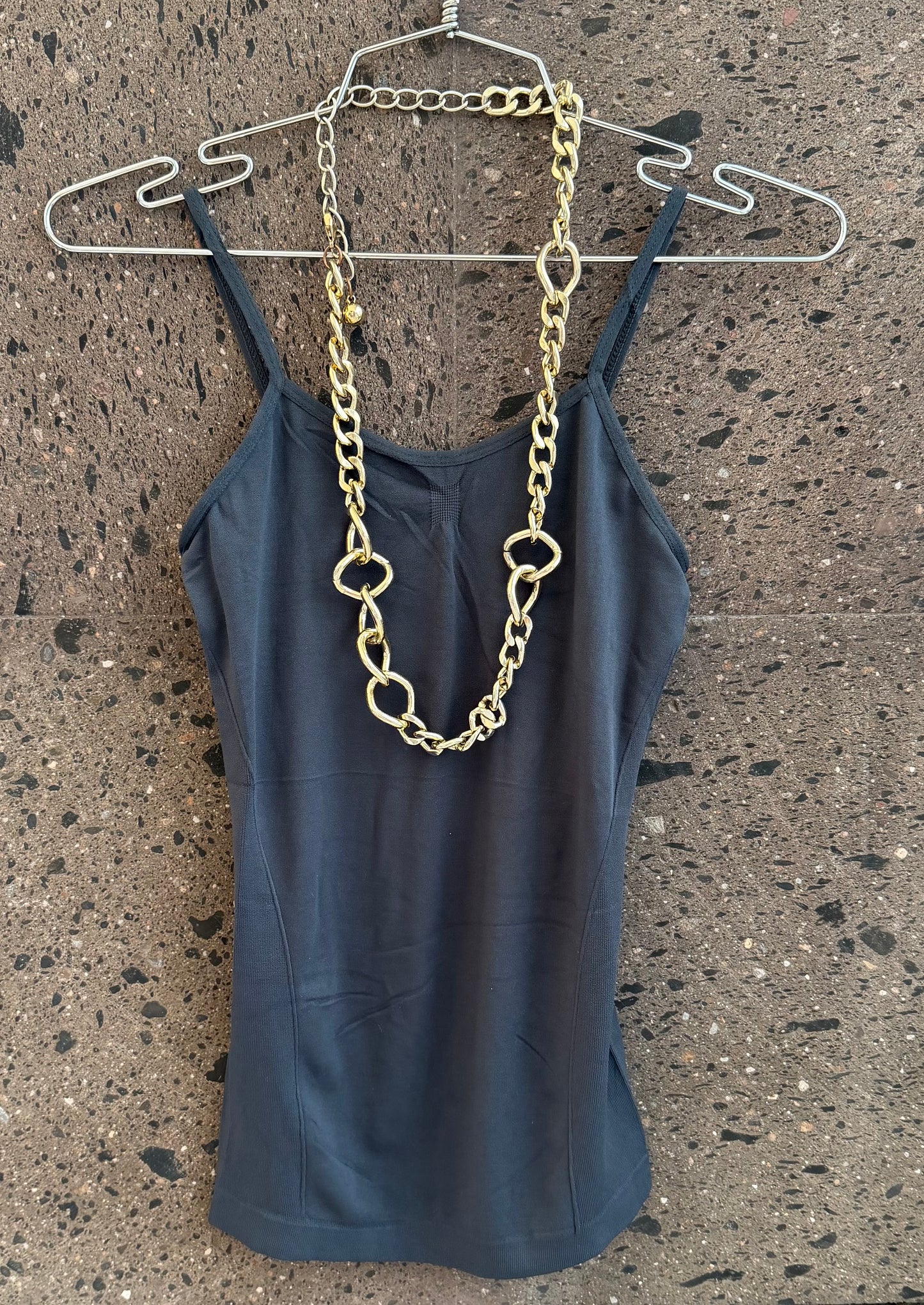 Top basic tirante gris