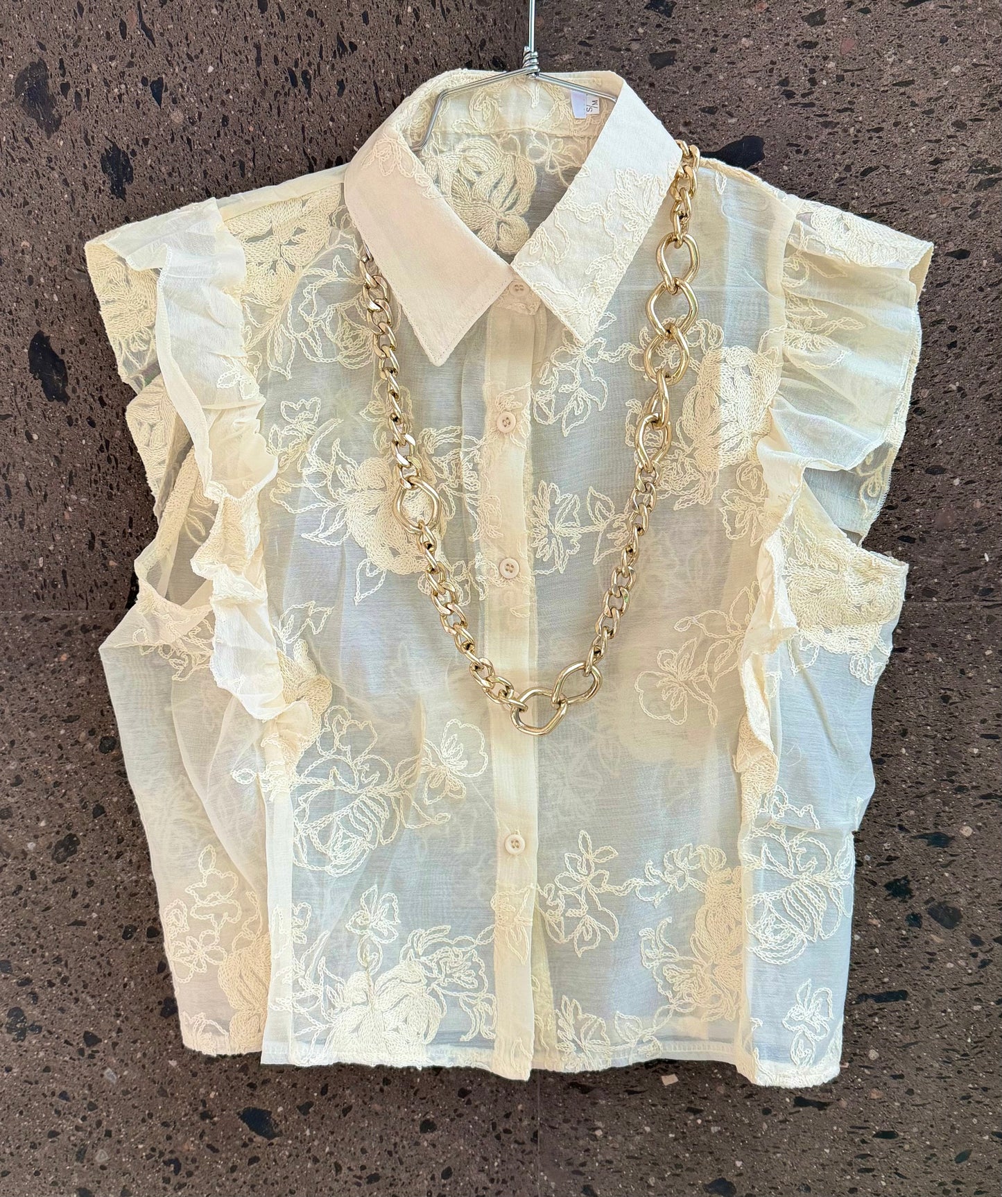 Blusa encaje mantequilla