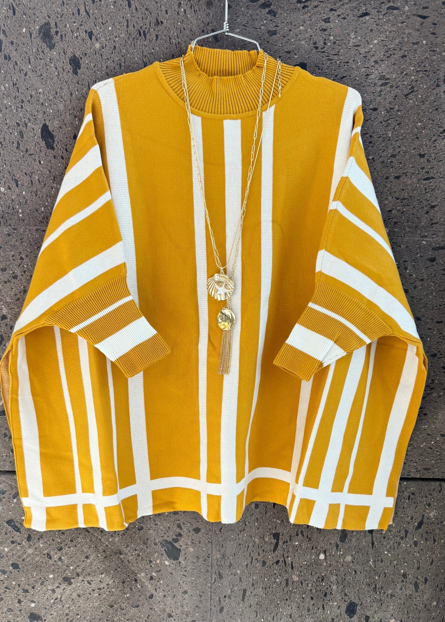 Sweter largo mostaza