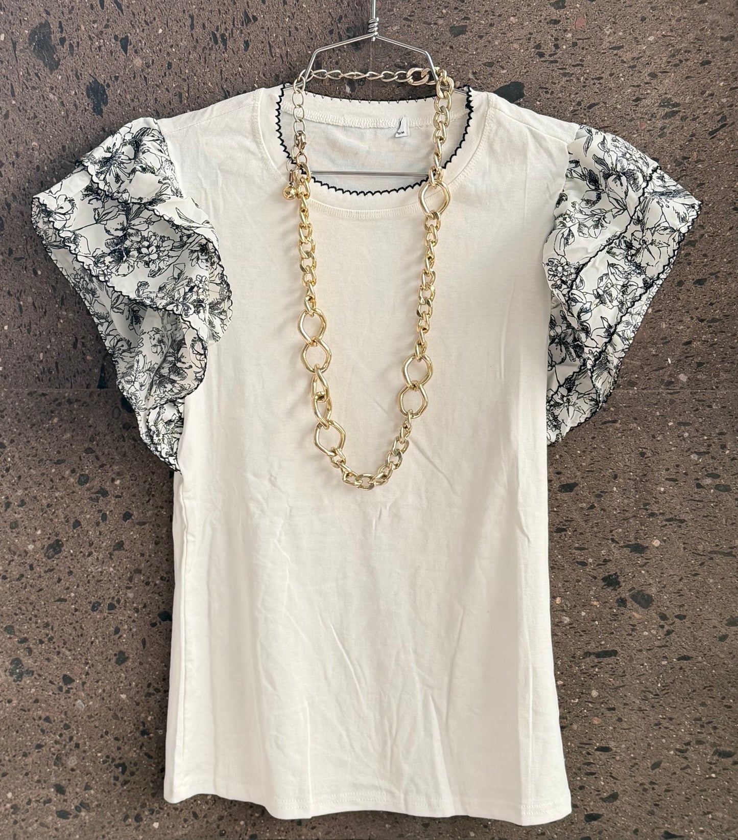A Playera olan blanca