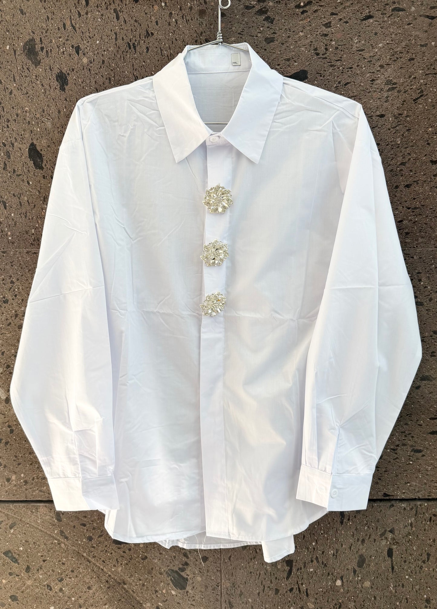 Camisa broches brillantes perla