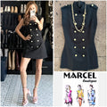 A vestido Napoleón negro