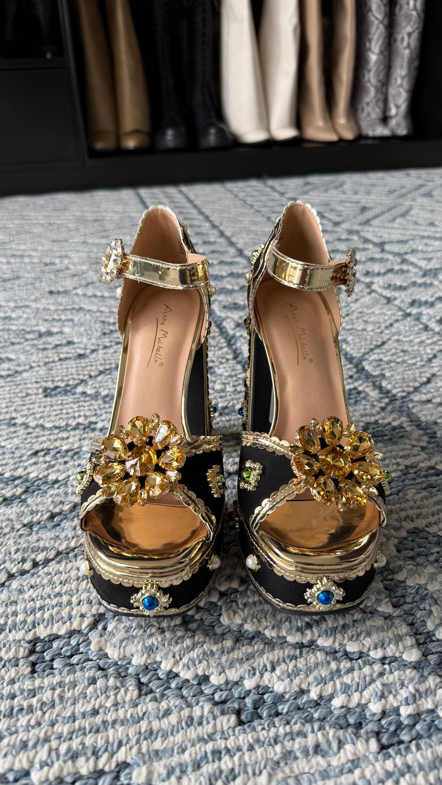 A zapato pedrería joyas