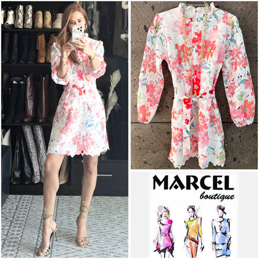 A Vestido encaje rojos