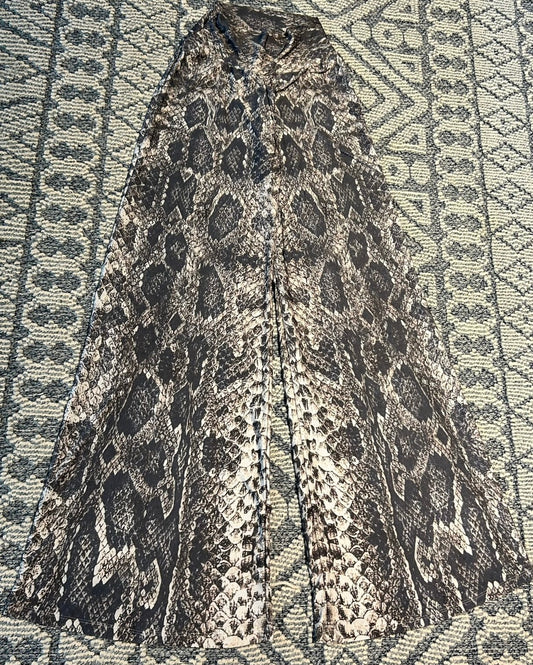 J Pantalón snake print