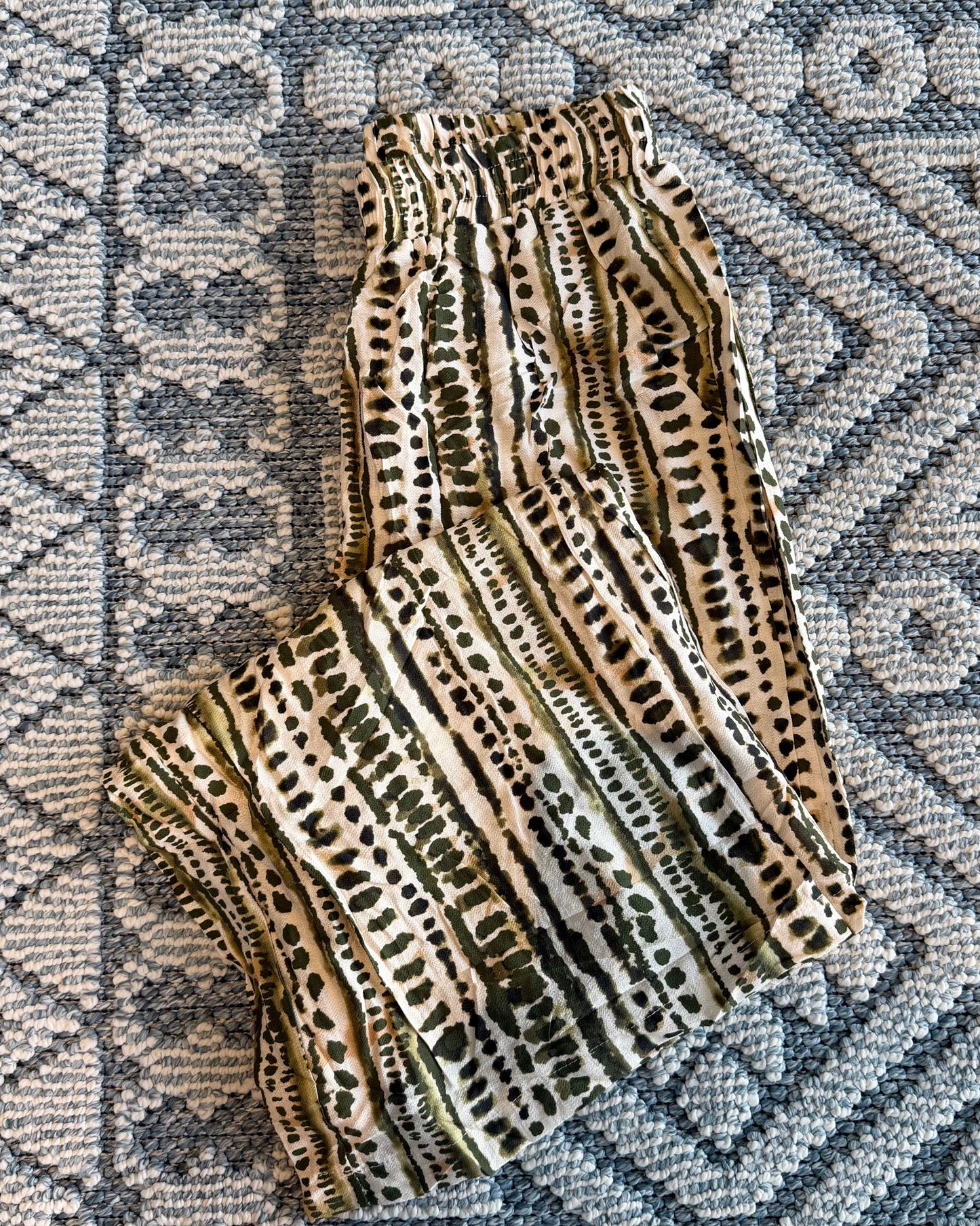 A set print verde