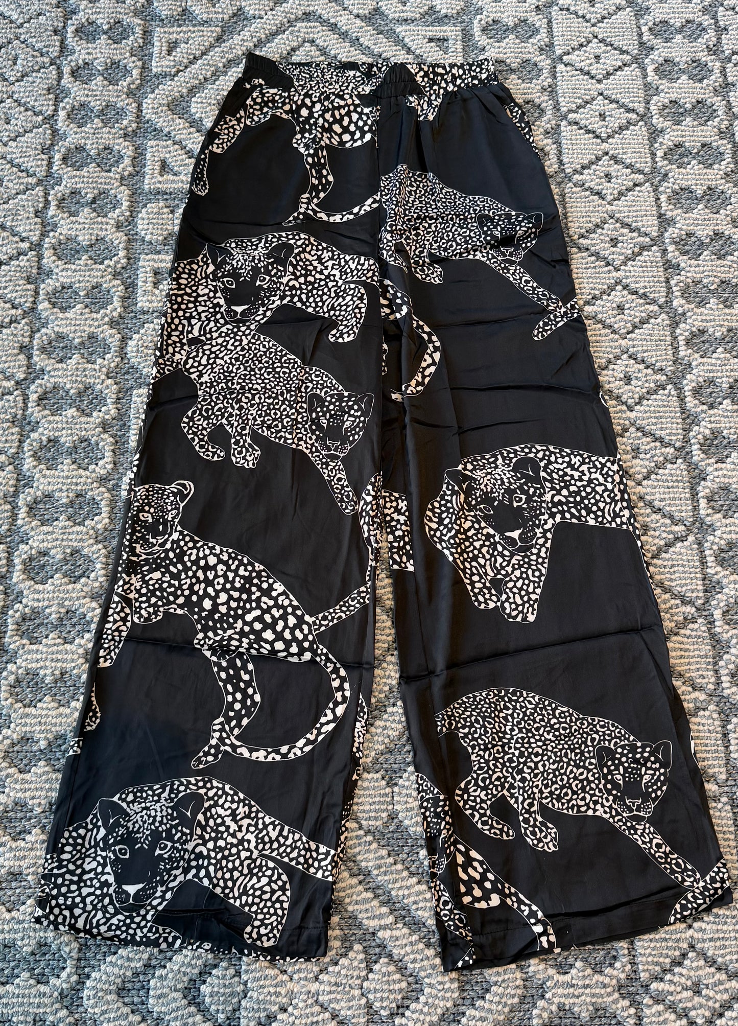 A set satinado negro