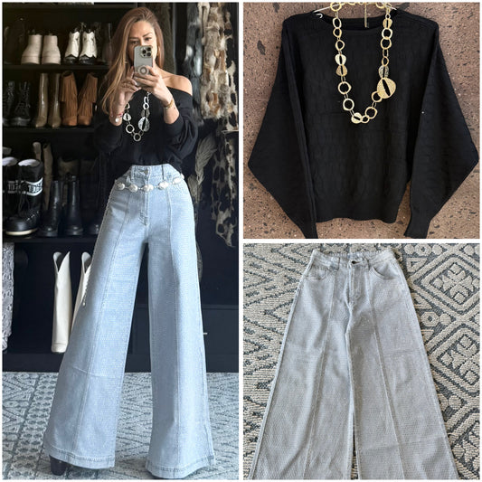 Sweter hombro caído negro