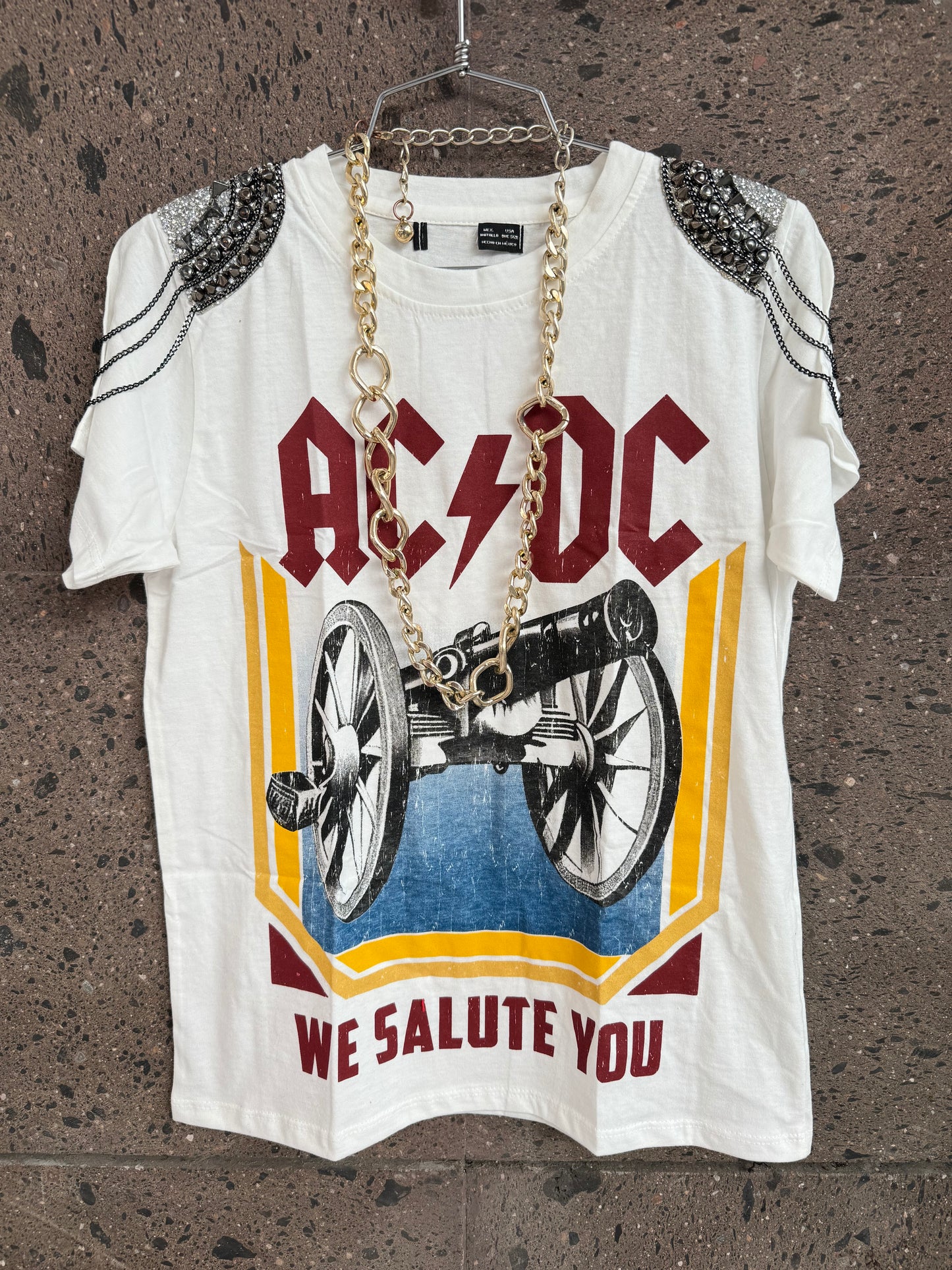 A playera ACDC